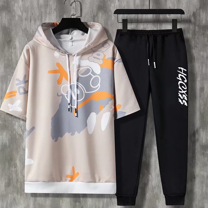 New in Hoodies & Sweatshirts M - Winter Clothing Essential 评论和价格