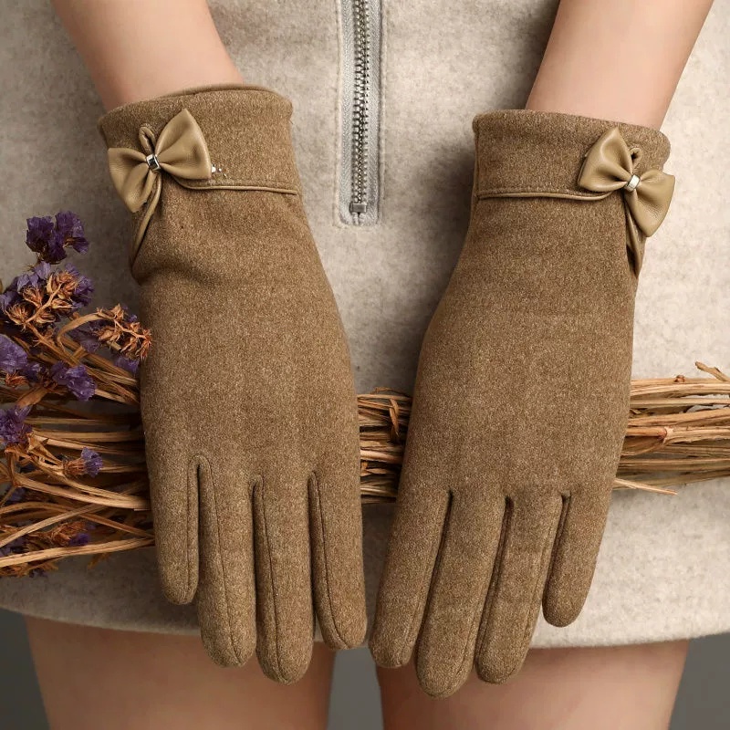 Winter Women's Bow Touch Scree - Winter Clothing Essential 评论和价格