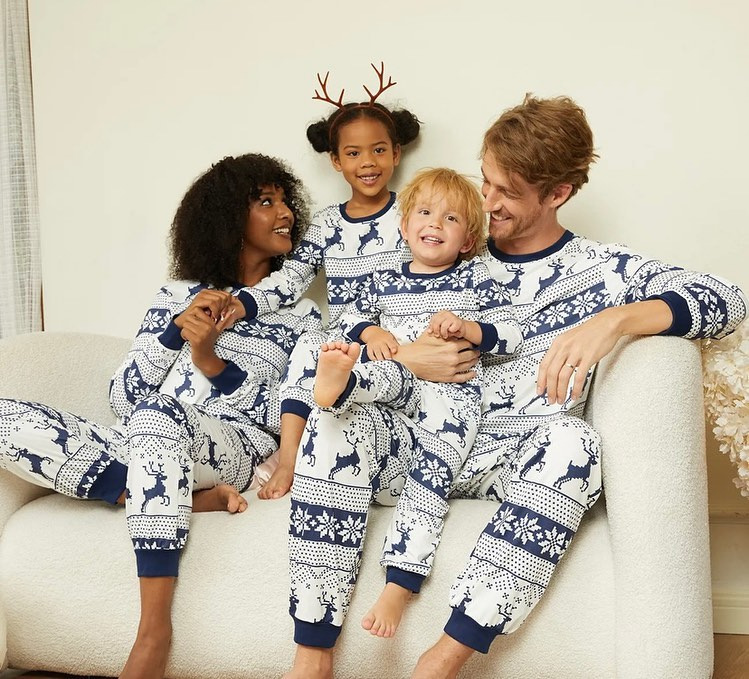 Merry Xmas Family Matching Paj - Winter Clothing Looks 评论和价格